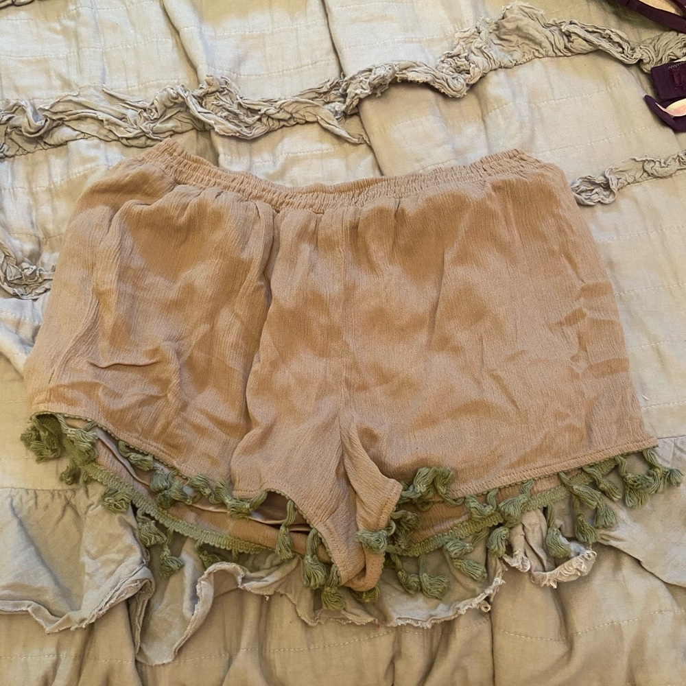 Charlotte Russe tan shorts Medium